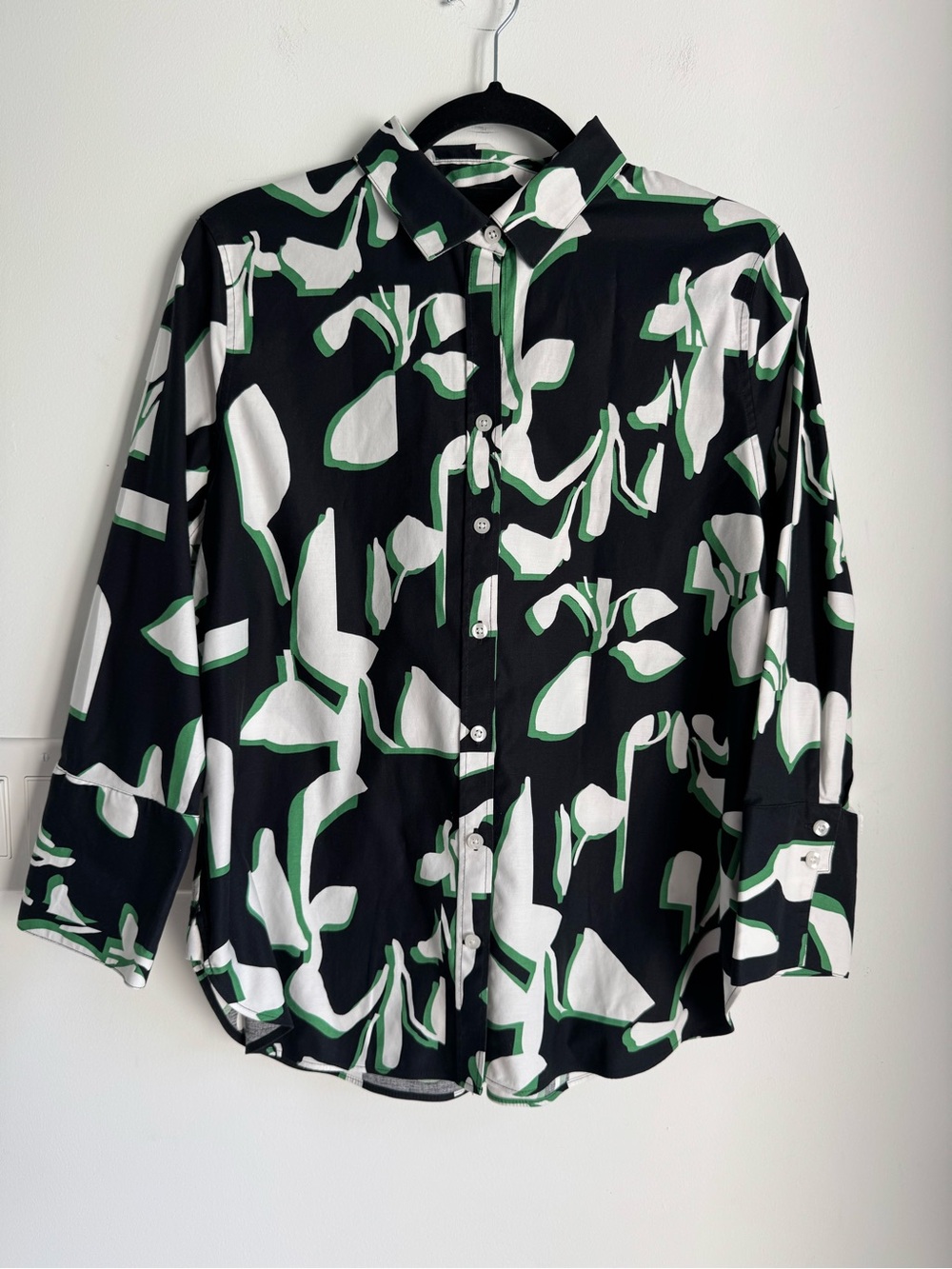 Chico’s Colllared 3/4‎ Sleeve Stretch Button Down Shirt Women’s 10